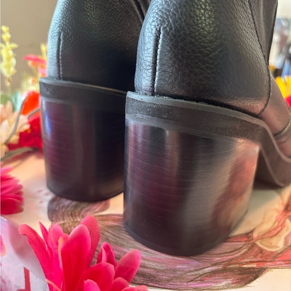 Jeffrey Campbell Bickham Black Ankle Boots - Picture 5 of 5